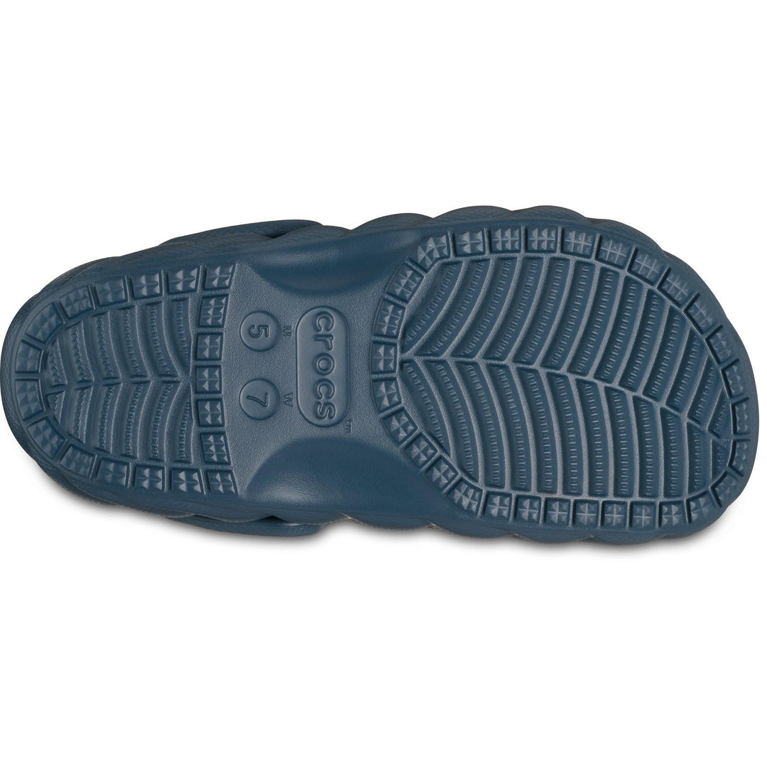 Women's Crocs 210059 Classic Lined Overpuff Clog Sandals in Nightfall - Image 5