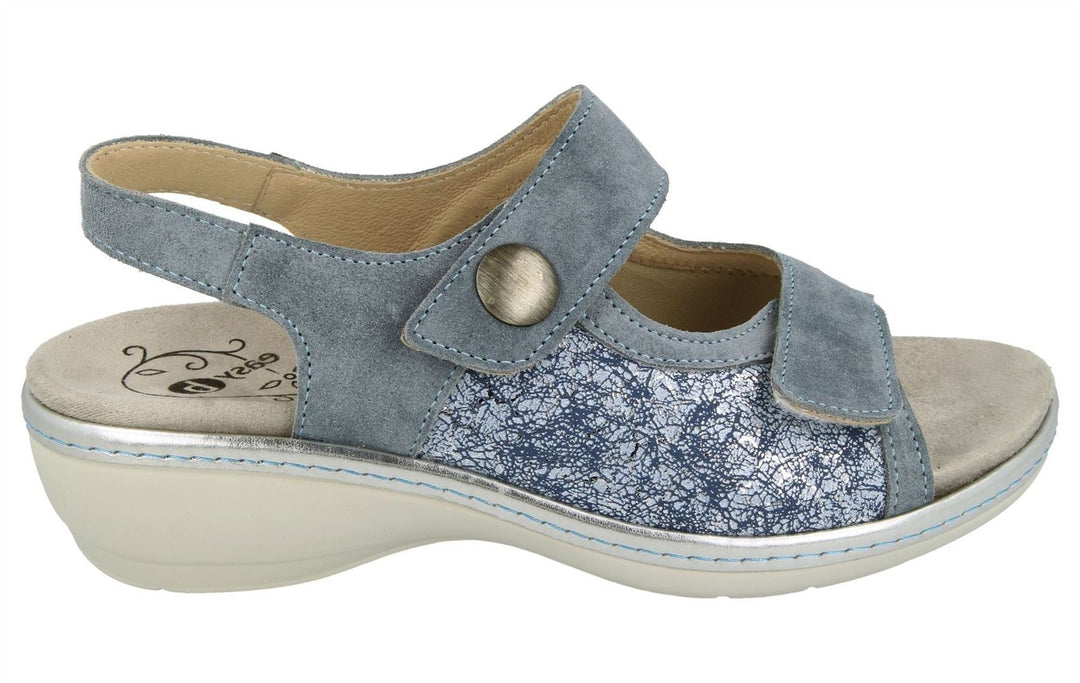 Womens Wide Fit DB Watford Sandals in Sky Blue Nubuck - Image 2