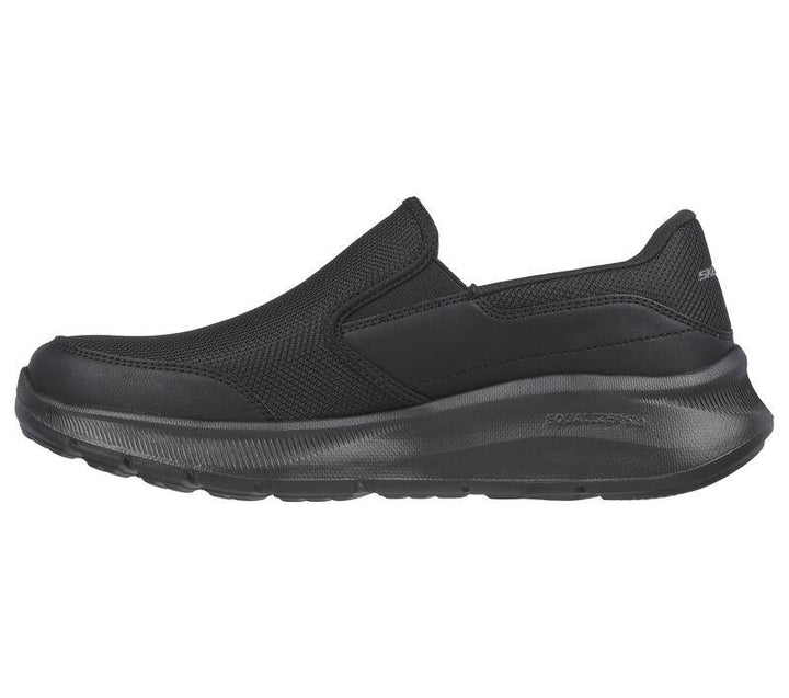 Men's Wide Fit Skechers 232515 Equalizer 5.0 Persistable Trainers in Black - Image 1