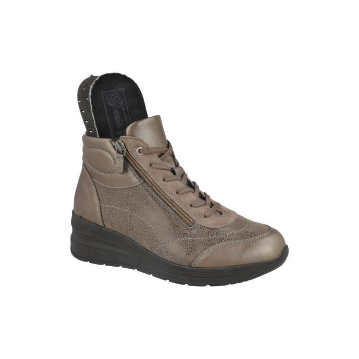 Women's Wide Fit DB Antelope Boots in Black Lea / Stretch Textile - Image 1