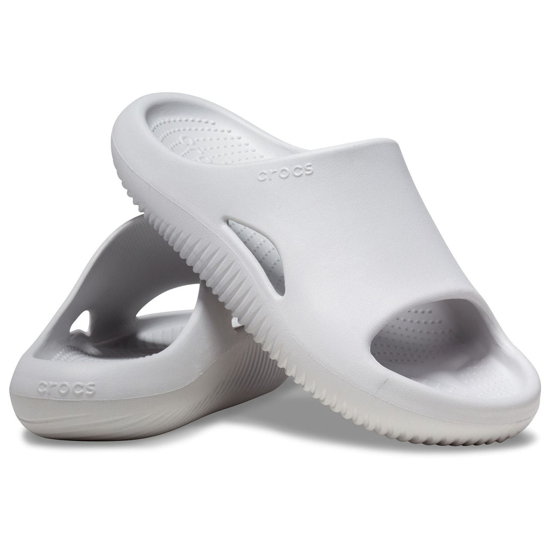 Men's Crocs 208392 Mellow Recovery Slippers in Black - Image 16