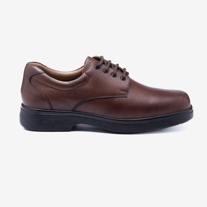 Mens Wide Fit Tredd Well Spencer Shoes in Black - Image 1