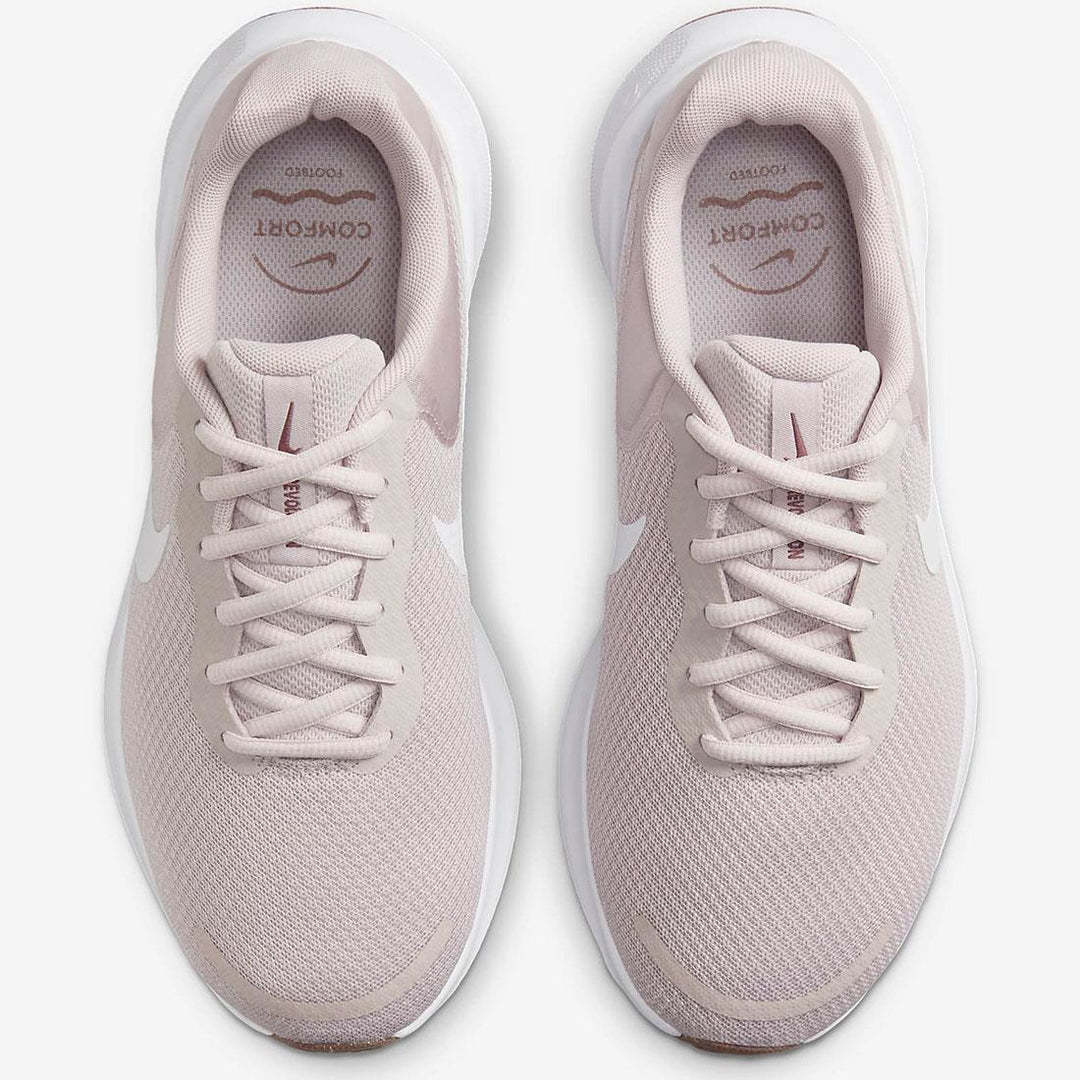 Women's Wide Fit Nike FZ6829-007 Revolution 7 Trainers in Mauve/White - Image 9