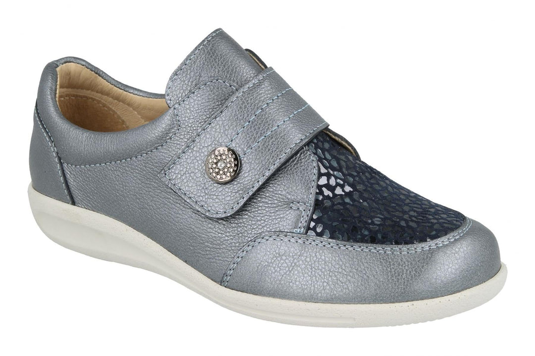 Womens Wide Fit DB Royston Shoes in Black - Image 26