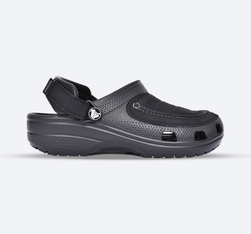 Mens Crocs 207142 Yukon Vista II Sandals in Black - Image 1