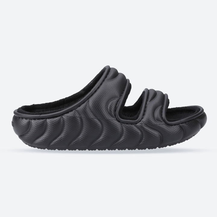Women's Crocs 210074 Classic Cozzzy Overpuff Sandals in Black - Image 1