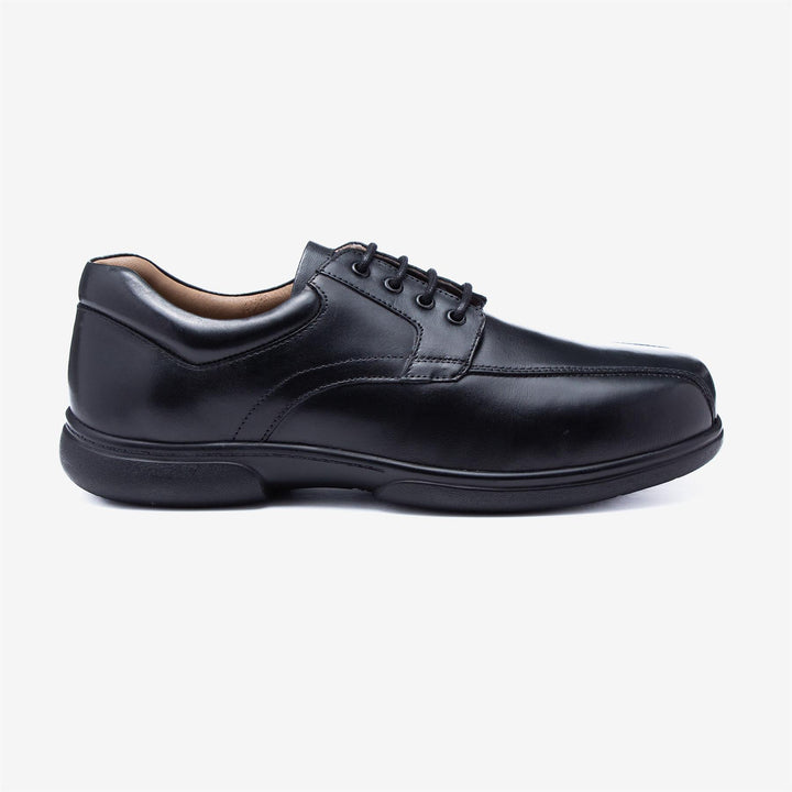 Mens Wide Fit Tredd Well Ross Shoes in Black - Image 1