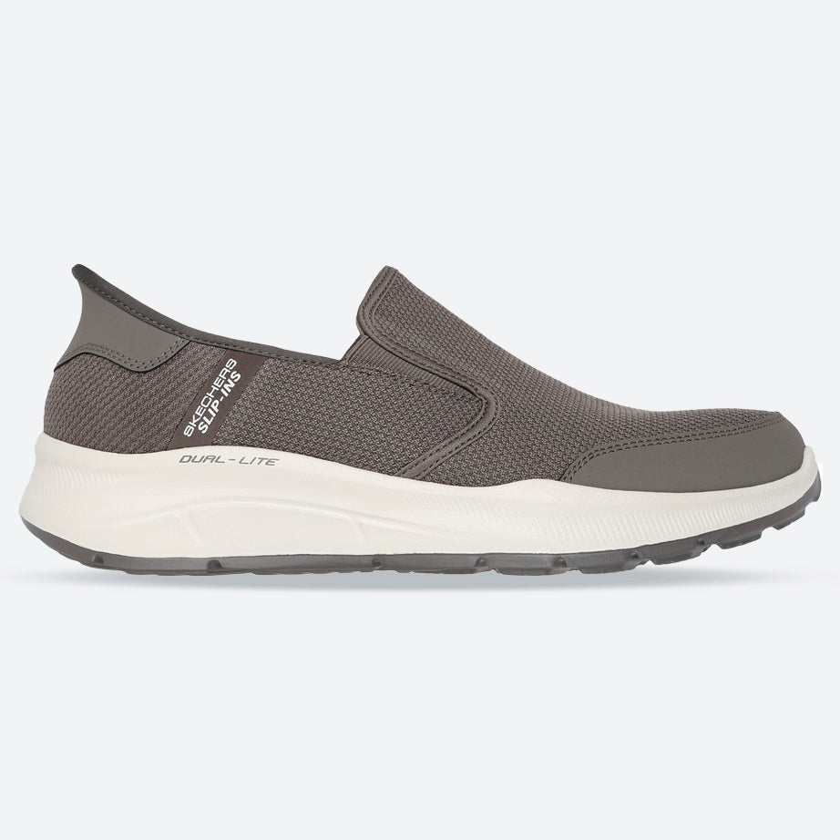 Men's Relaxed Fit Skechers 232926 Slip-ins Equalizer 5.0 Drayze Trainers in Black - Image 18
