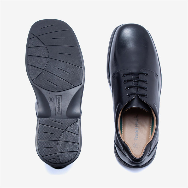 Mens Wide Fit Tredd Well Spencer Shoes in Black - Image 1