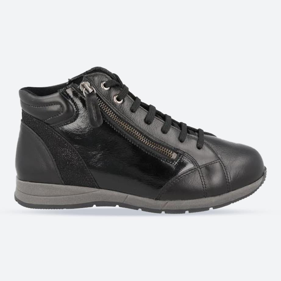 Women's Wide Fit DB Flycatcher Boots in Black Leather / Patent With Speckles - Image 1