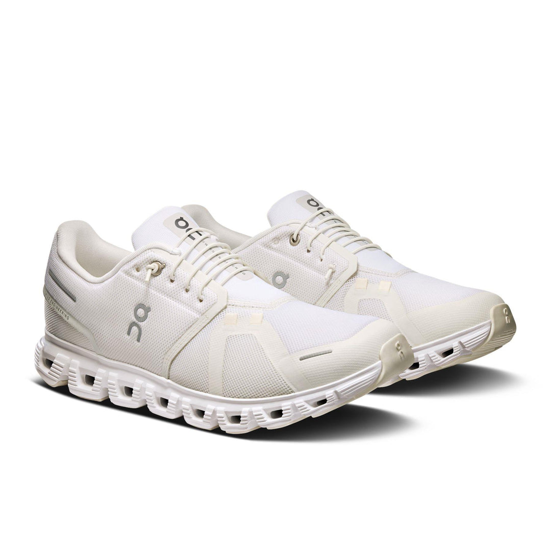 Men's Wide Fit On Cloud 6 Wide Trainers in White/White - Image 9