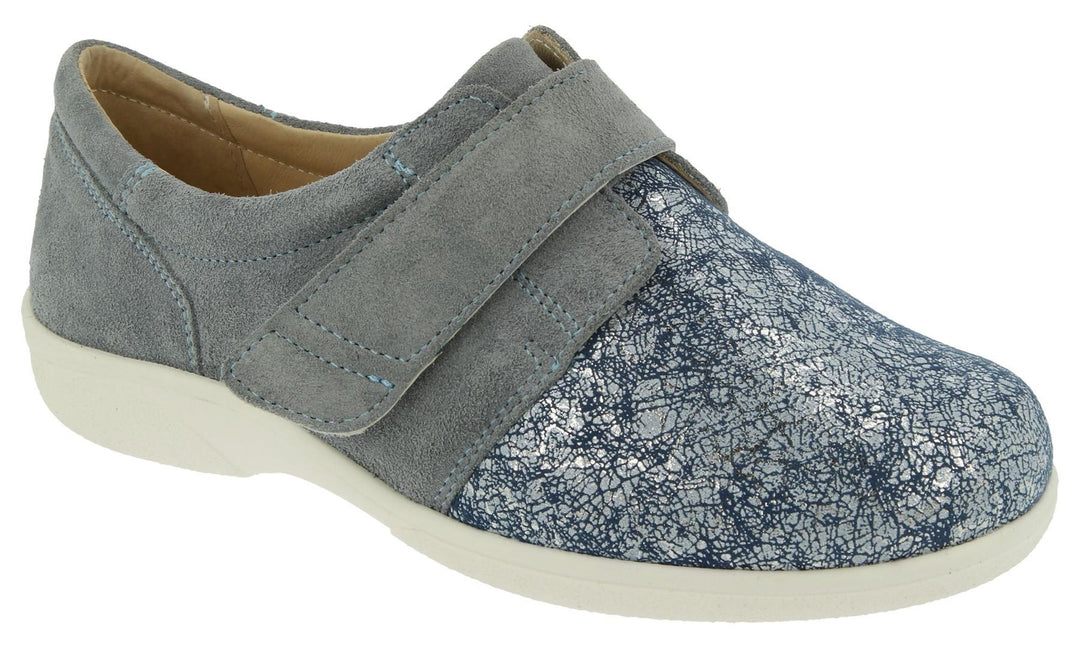 Womens Wide Fit DB Firecrest Shoes in Black / Stretch - Image 10