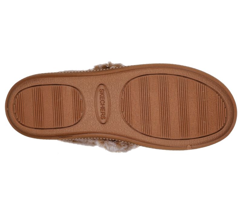 Women's Wide Fit Skechers 32777 Cozy Campfire Team Toasty Slippers in Black - Image 11