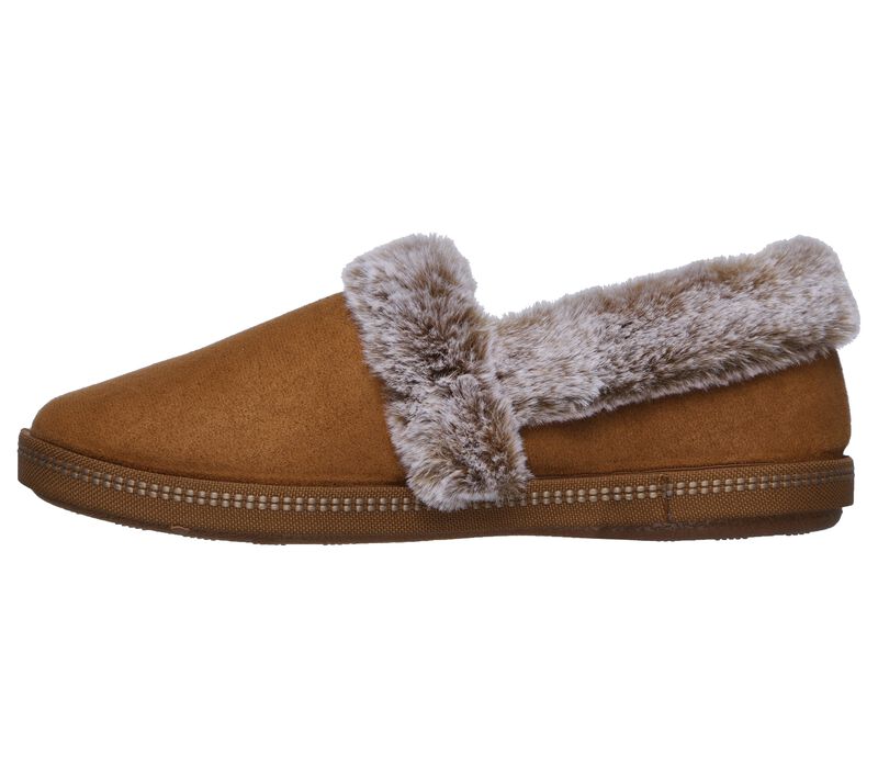 Women's Wide Fit Skechers 32777 Cozy Campfire Team Toasty Slippers in Black - Image 9