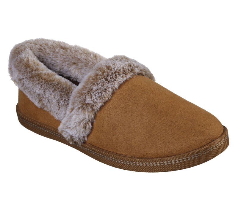 Women's Wide Fit Skechers 32777 Cozy Campfire Team Toasty Slippers in Black - Image 8