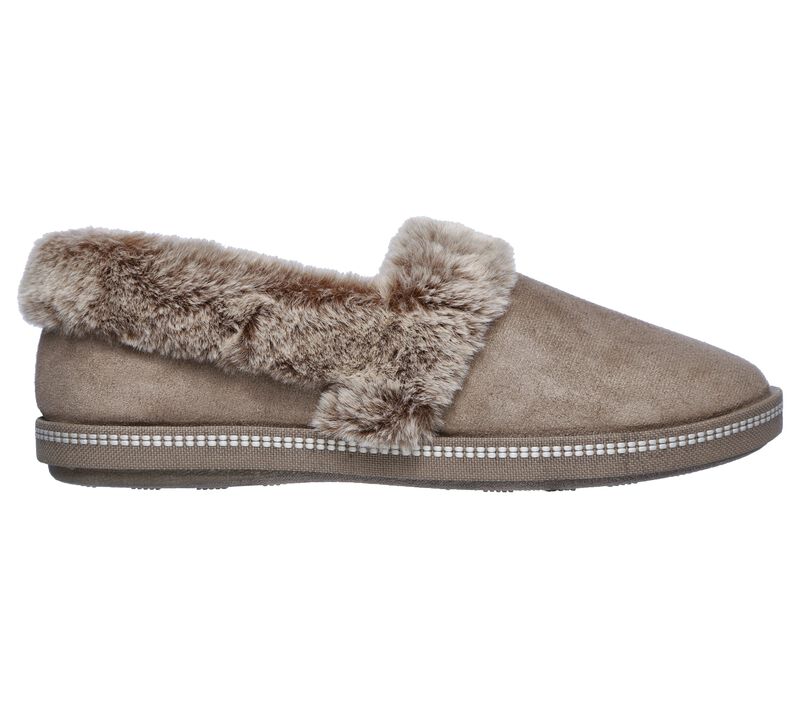 Women's Wide Fit Skechers 32777 Cozy Campfire Team Toasty Slippers in Black - Image 13
