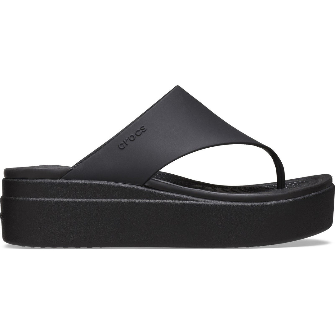 Women's Crocs 208727 Brooklyn Flip in Black - Image 2