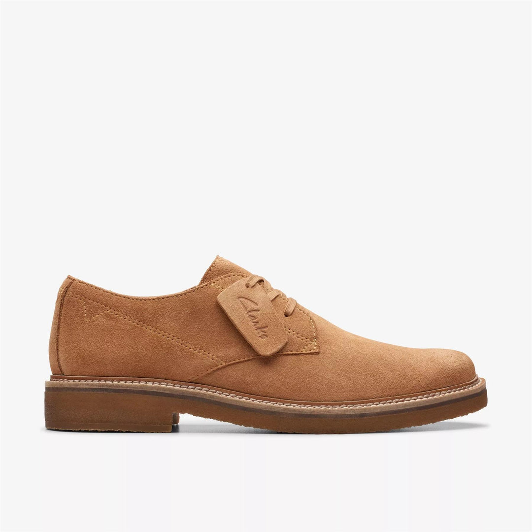 Clarks Wide Fit Shoes Mens in Light Tan Suede - Image 2