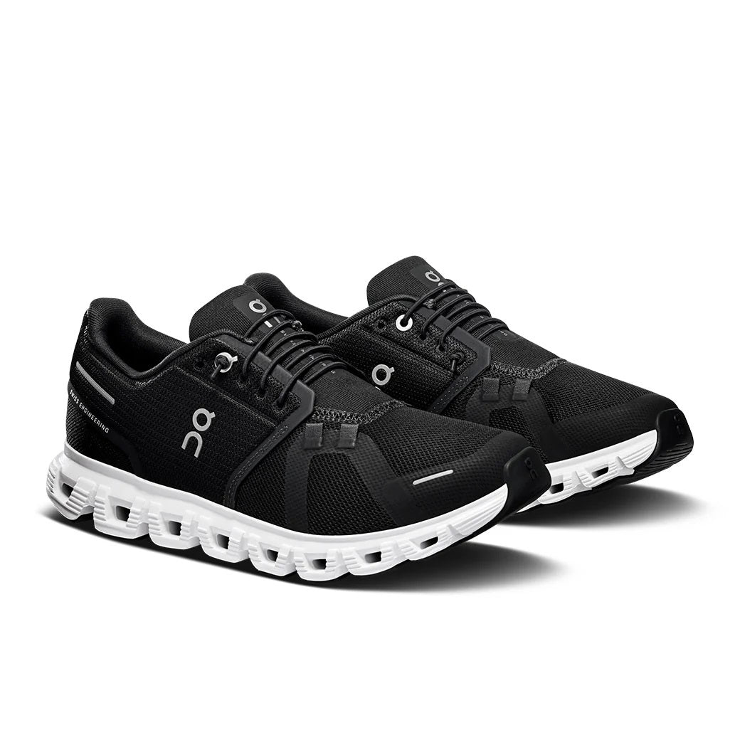 Men's Wide Fit On Cloud 6 Wide Trainers in White/White - Image 16