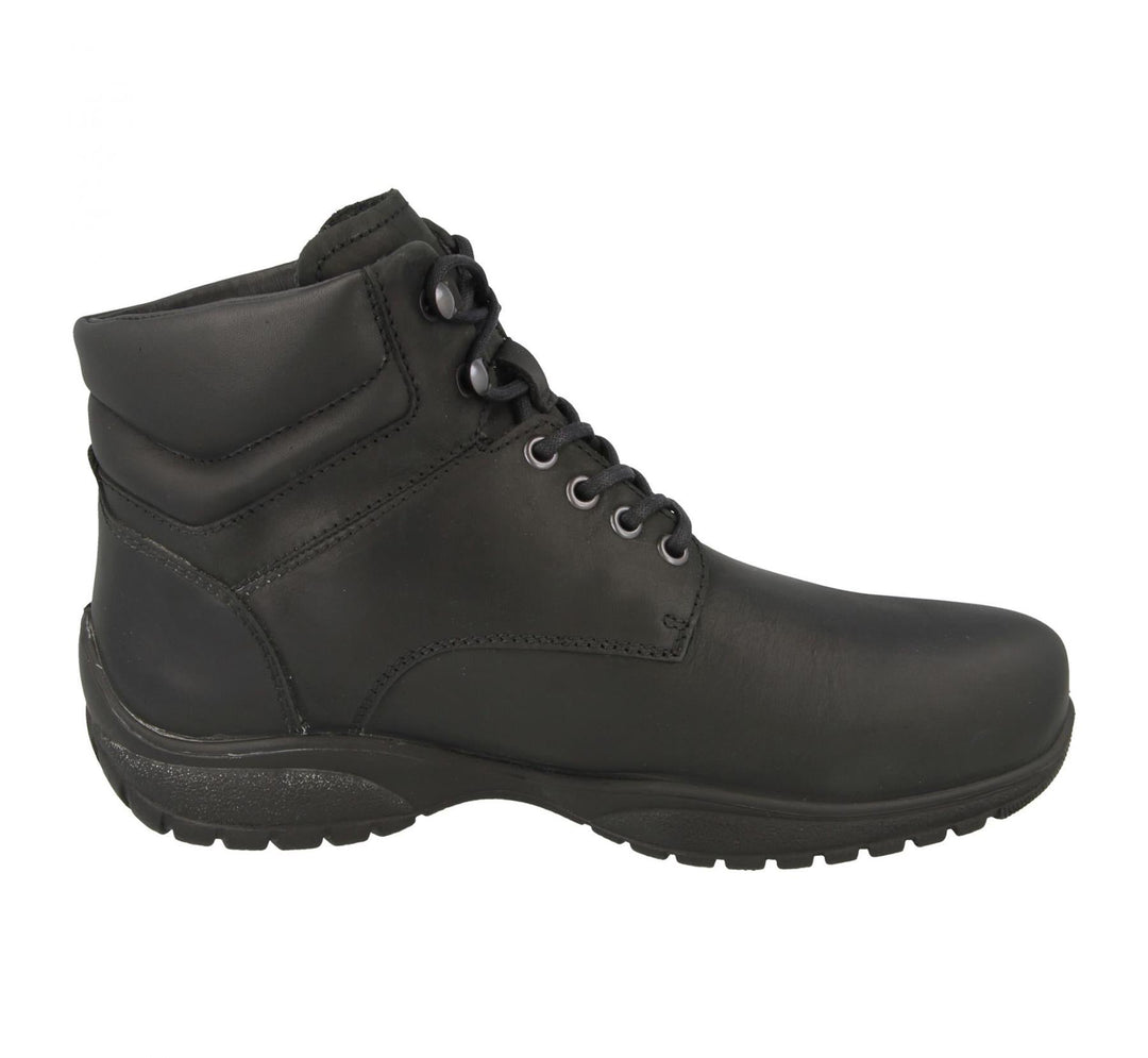 Mens Wide Fit DB Odessa Boots in Black Waterproof Nubuck - Image 3