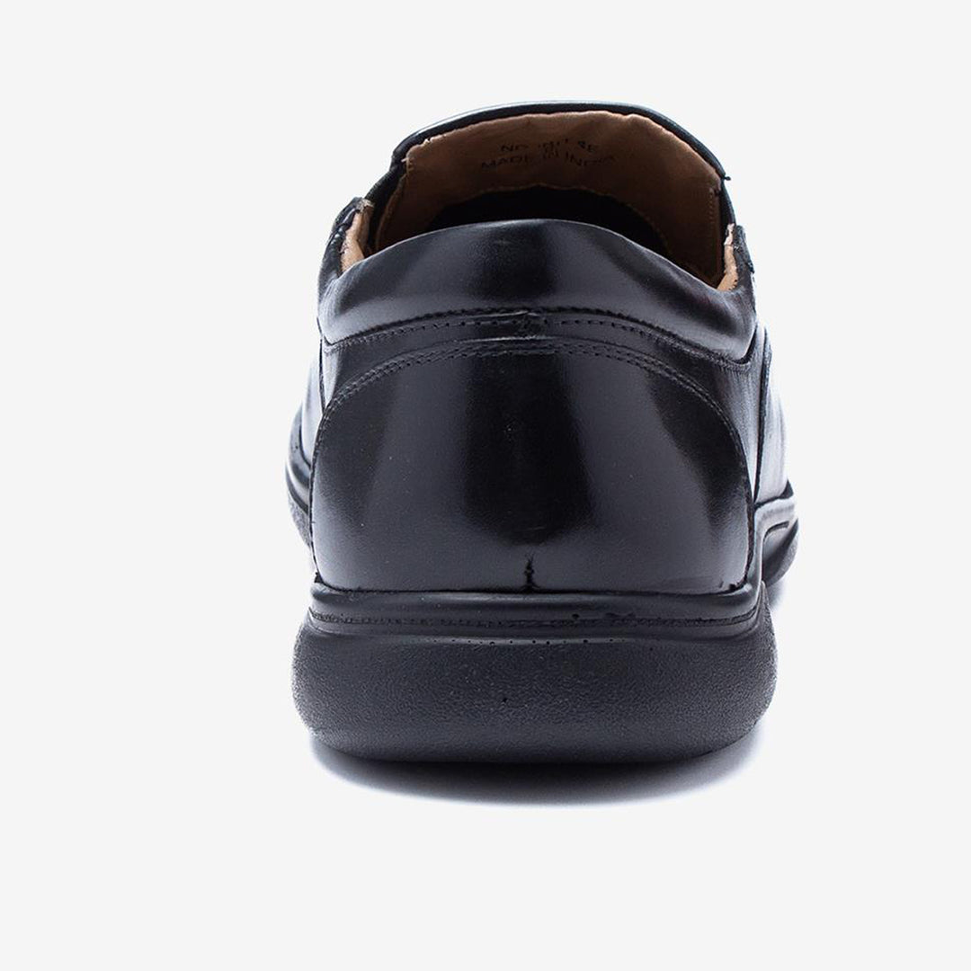 Mens Wide Fit Tredd Well Norbit Slip On Shoes in Black - Image 5