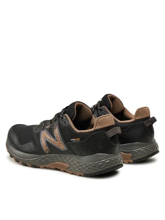 Women's Wide Fit New Balance MT410OK8 Trail Running Trainers in Black - Image 1
