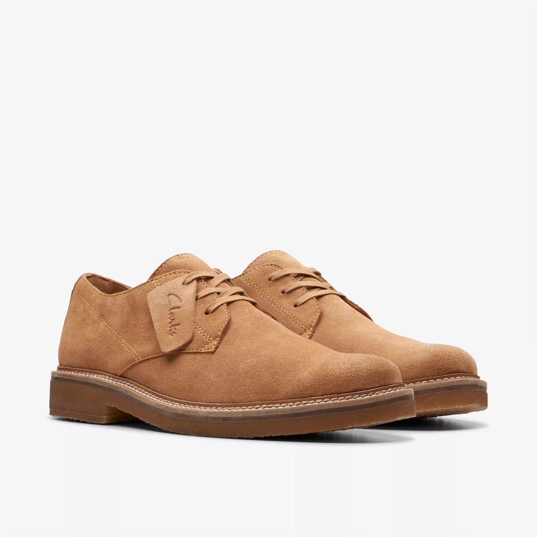 Clarks Wide Fit Shoes Mens in Light Tan Suede - Image 4