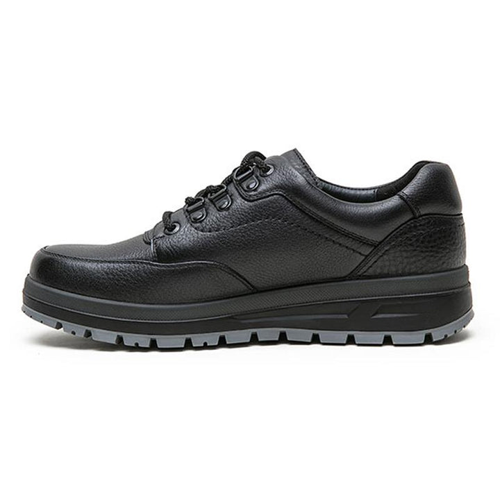 Men's Wide Fit Grunwald A-915 Lace Up Shoes in Black - Image 1