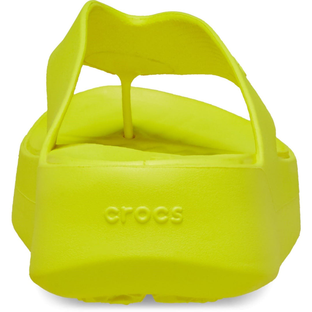 Women's Crocs 209410 Getaway Platform Flip Slippers in Black - Image 10