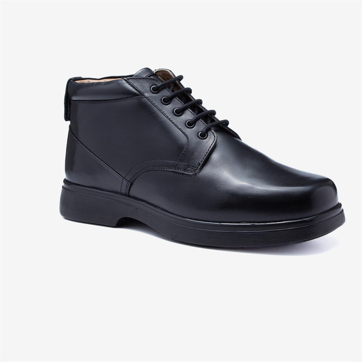 Mens Wide Fit Tredd Well Paul Boots in Black - Image 1