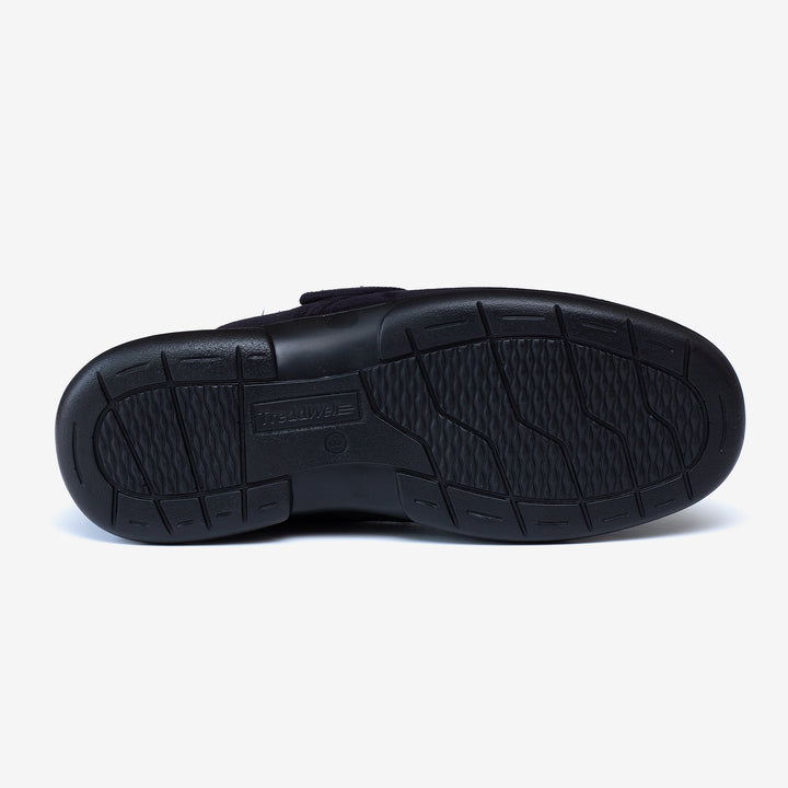 Mens Wide Fit Tredd Well Scott Slippers in Black - Image 1