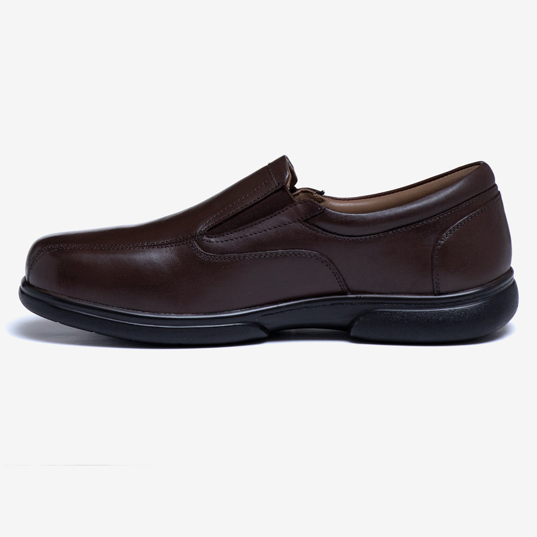 Mens Wide Fit Tredd Well Norbit Slip On Shoes in Black - Image 11
