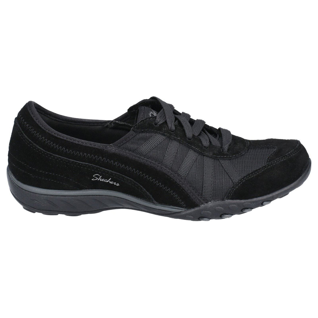 Women's Wide Fit Skechers 23845 Breathe Easy Weekend Wishes Trainers in Black - Image 2
