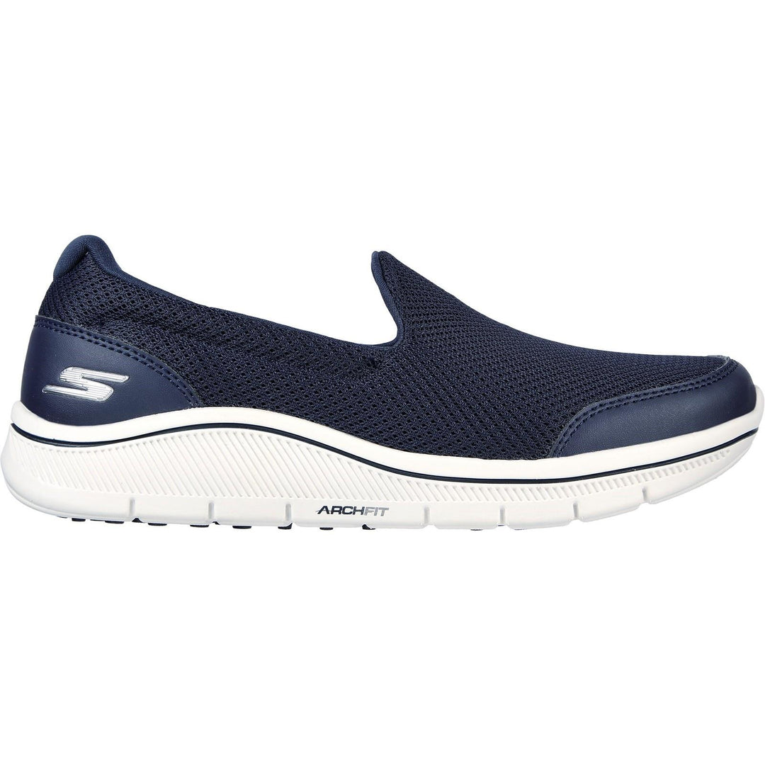 Women's Wide Fit Skechers 123033 Go Golf Arch Fit Trainers in Navy - Image 2