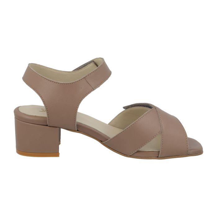 Women's Wide Fit DB Simpson Sandals in Black - Image 8