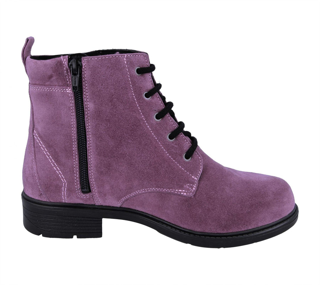Womens Wide Fit DB Bayeux Boots in Black Nubuck - Image 16