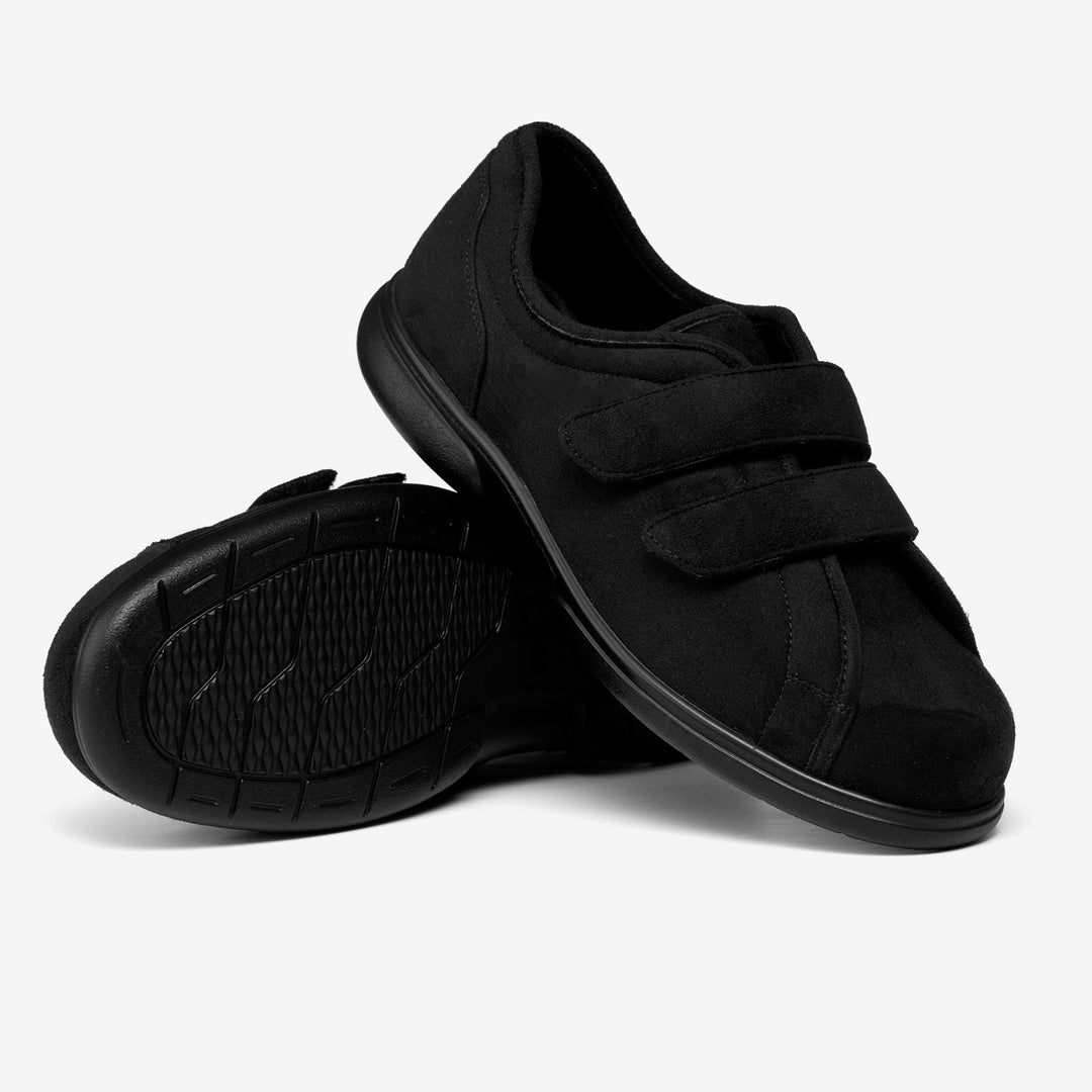 Mens Wide Fit Tredd Well Stanley Velcro Slippers in Black - Image 6