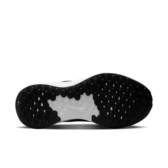 Women's Wide Fit Nike FZ6829-002 Revolution 7 Trainers in Black/White/Metallic Gold - Image 7