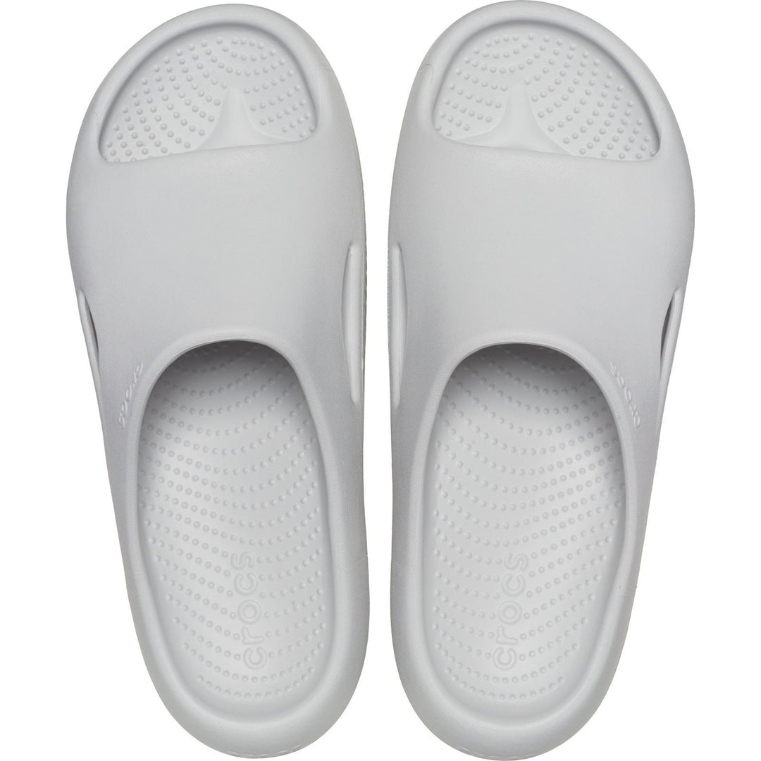 Men's Crocs 208392 Mellow Recovery Slippers in Black - Image 17