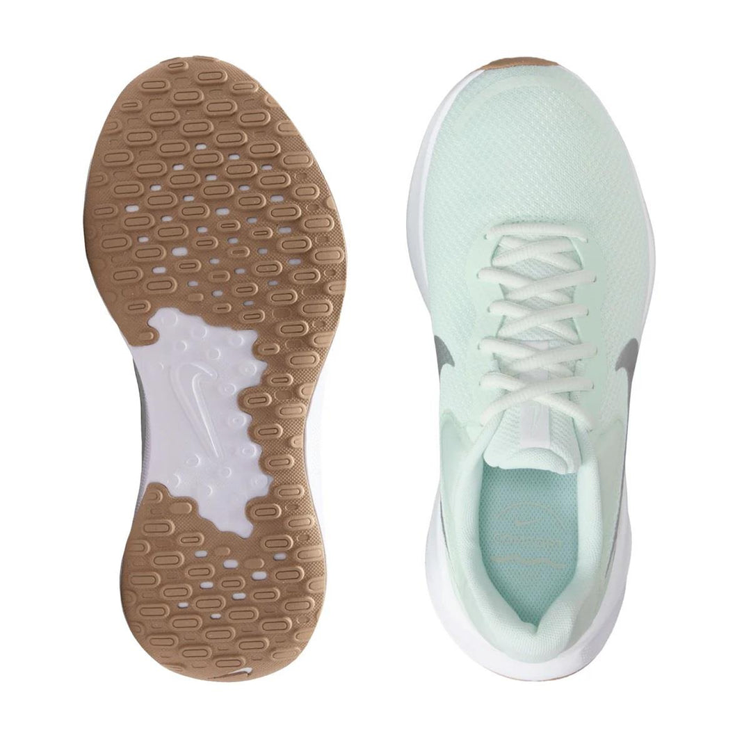 Women's Wide Fit Nike FZ6829-303 Revolution 7 Trainers in Green Metalic Silver - Image 6