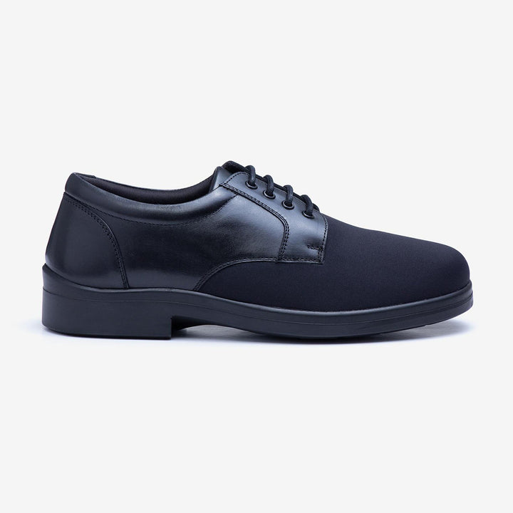 Mens Wide Fit Tredd Well Ryan Lace Up Shoes - Black in Black - Image 1