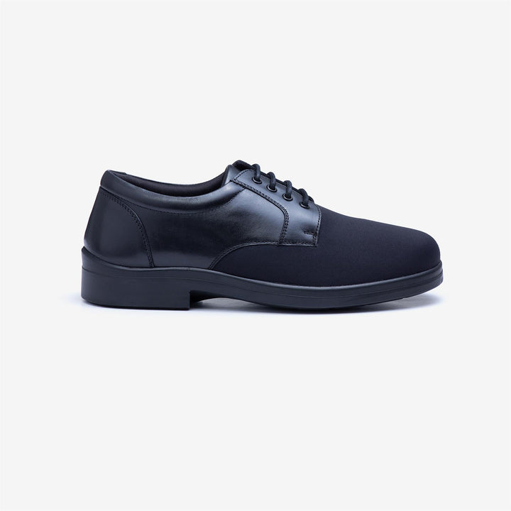 Mens Wide Fit Tredd Well Ryan Lace Up Shoes - Black in Black - Image 1