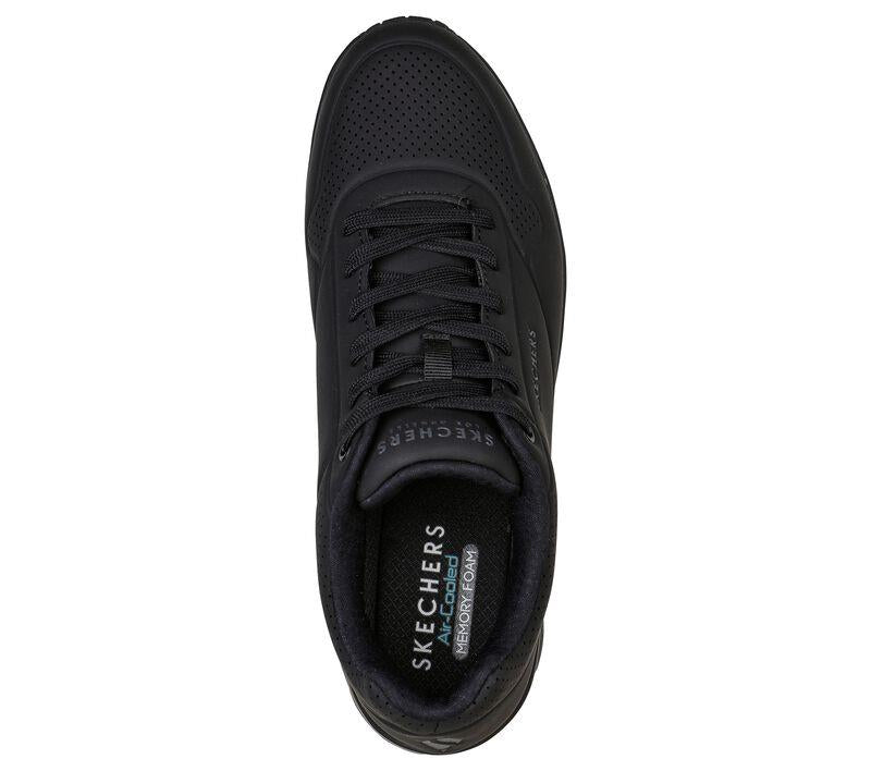 Men's Wide Fit Skechers 52458 Uno - Stand On Air Walking Trainers in Black - Image 5