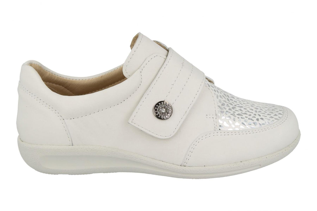 Womens Wide Fit DB Royston Shoes in Black - Image 21