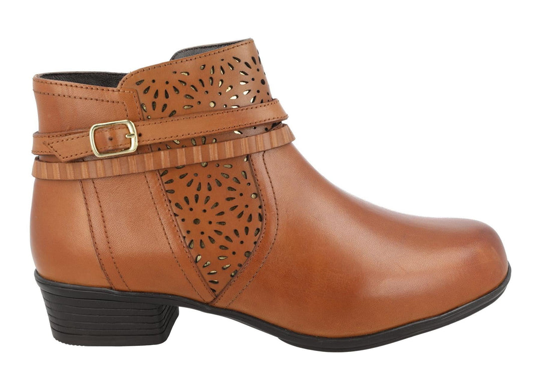 Women's Wide Fit DB Sky Boots in Black Leather - Image 7