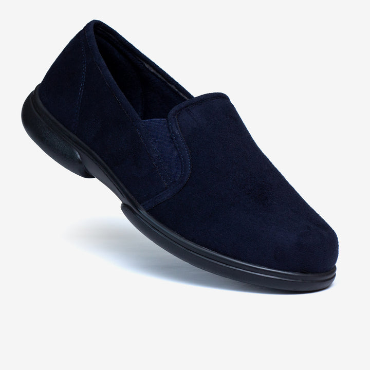 Mens Wide Fit Tredd Well Seth Slip On Slippers in Black - Image 1
