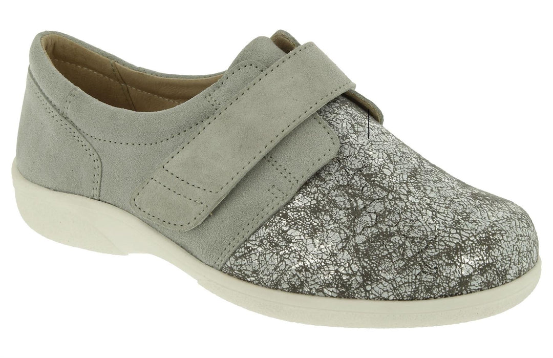 Womens Wide Fit DB Firecrest Shoes in Black / Stretch - Image 16