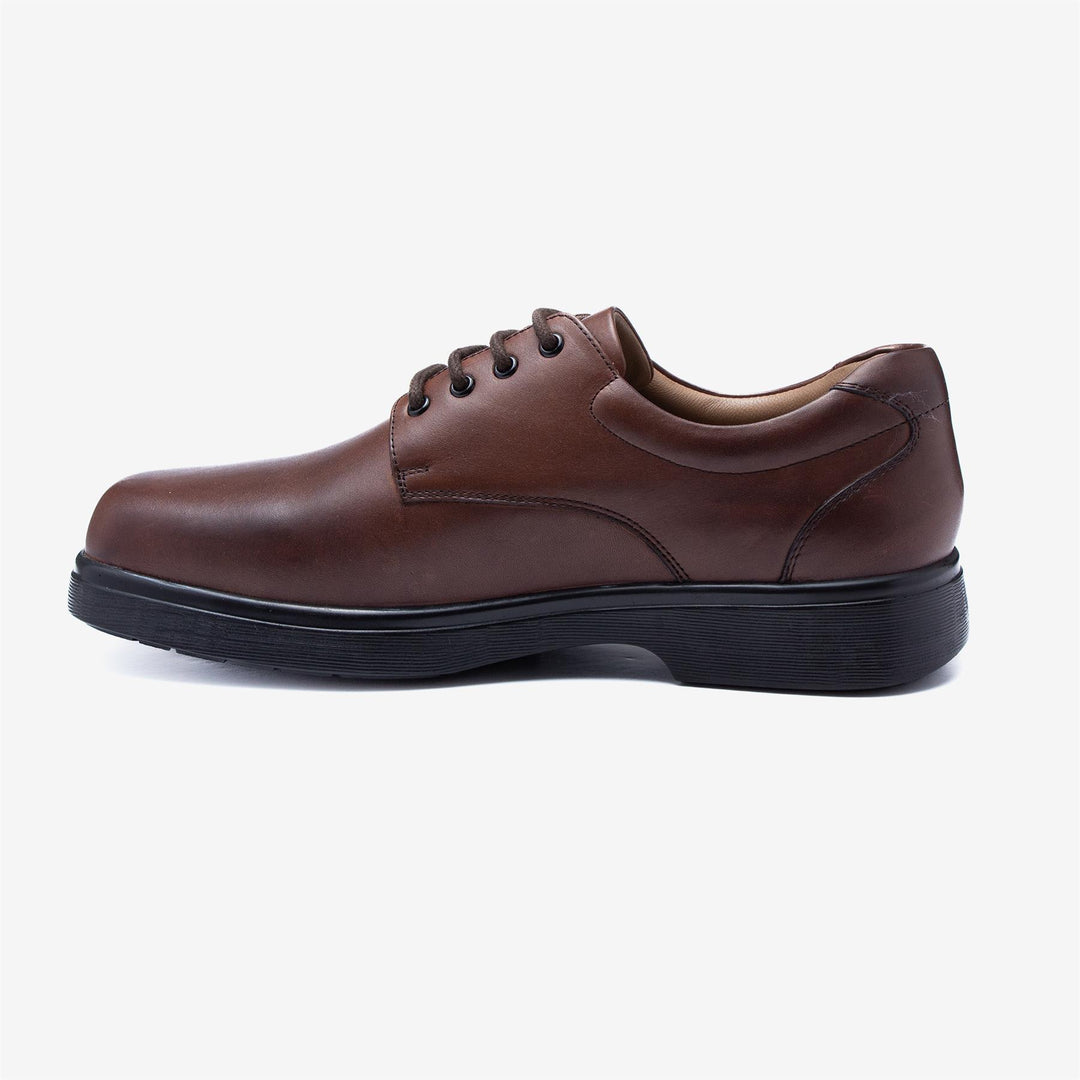 Mens Wide Fit Tredd Well Spencer Shoes in Black - Image 12