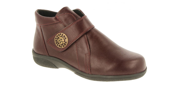 Womens Wide Fit DB Fieldfare Boots in Black - Image 1