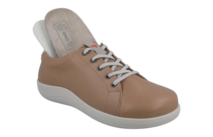 Women's Wide Fit DB Taylor Shoes in Black - Image 1